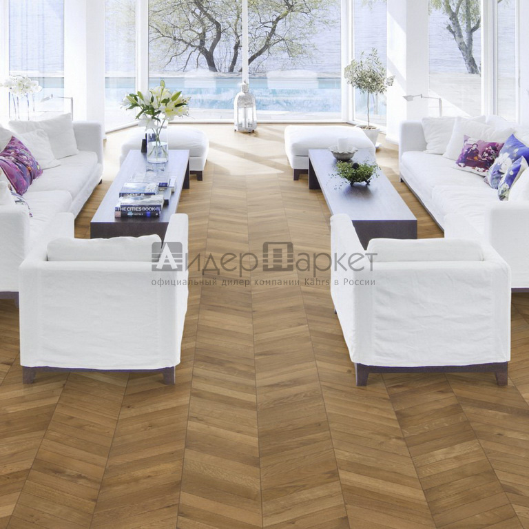 Фриз дуб Шеврон Светло-коричневый Черс (Kahrs Oak Light Brown)