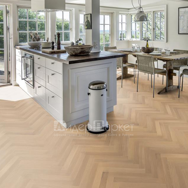 AB белый матовый Черс (Kährs Oak AB white matt lacquer HB)